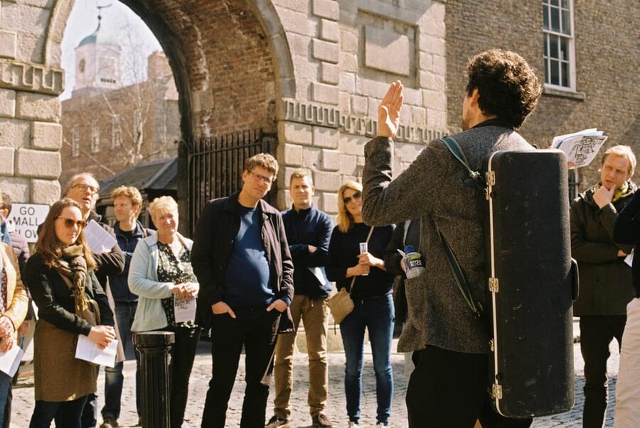 Dublin: Irish Music Walking Tour with Live Performance - Why Dublin Sounds Better When You Can Sing Back