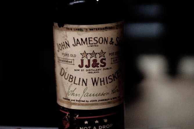 Dublin Jameson Distillery and Guinness Storehouse Guided Tour - Two Distilleries, One Smart Dublin Route