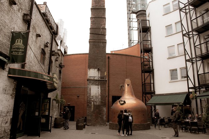 Dublin Jameson Distillery and Guinness Storehouse Guided Tour - Tastings and Drinks: What You Get (and How to Plan Your Palate)