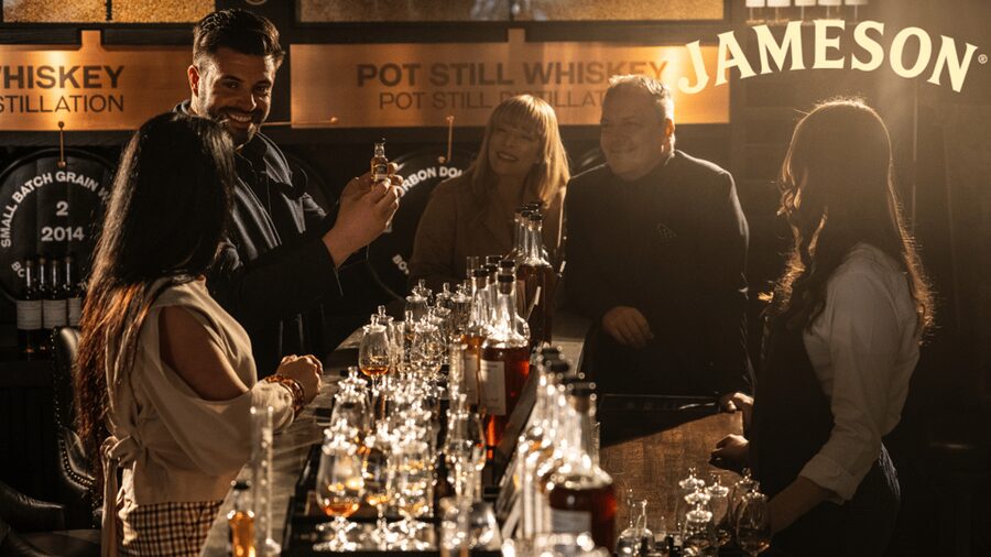 Dublin: Jameson Distillery Whiskey Blending Class - The 90-minute Black Barrel lesson, built around flavor