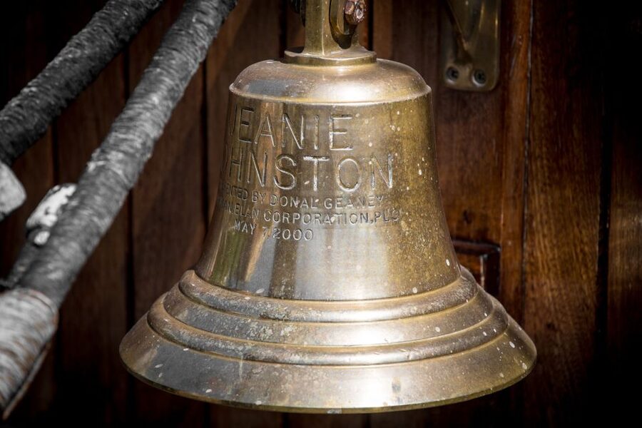 Dublin: Jeanie Johnston Tall Ship Irish Famine History Tour - Photography and sensory details you will actually notice