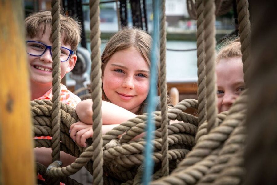 Dublin: Jeanie Johnston Tall Ship Irish Famine History Tour - Time and value: getting a lot from $16 and a 50-minute format