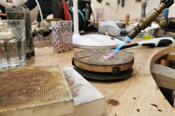 Dublin Jewellery Forge a Hammered Silver Ring: Drury Street - Why Drury Street is the right address for a jewelry class