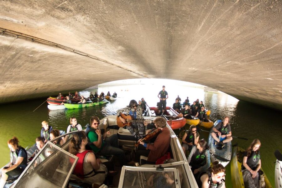 Dublin: Music Under the Bridges Kayaking Tour - Who this is best for, and who should reconsider