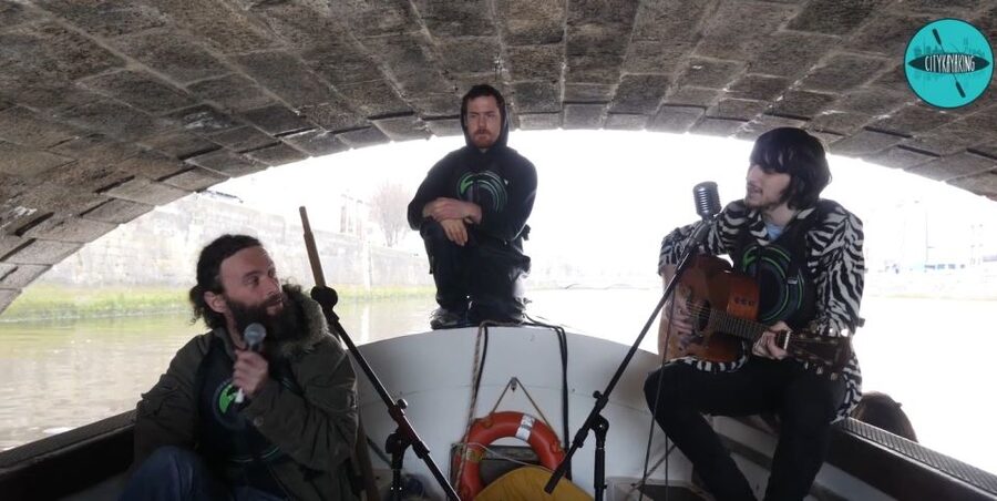 Dublin: Music Under the Bridges Kayaking Tour - Practical tips that make the tour smoother