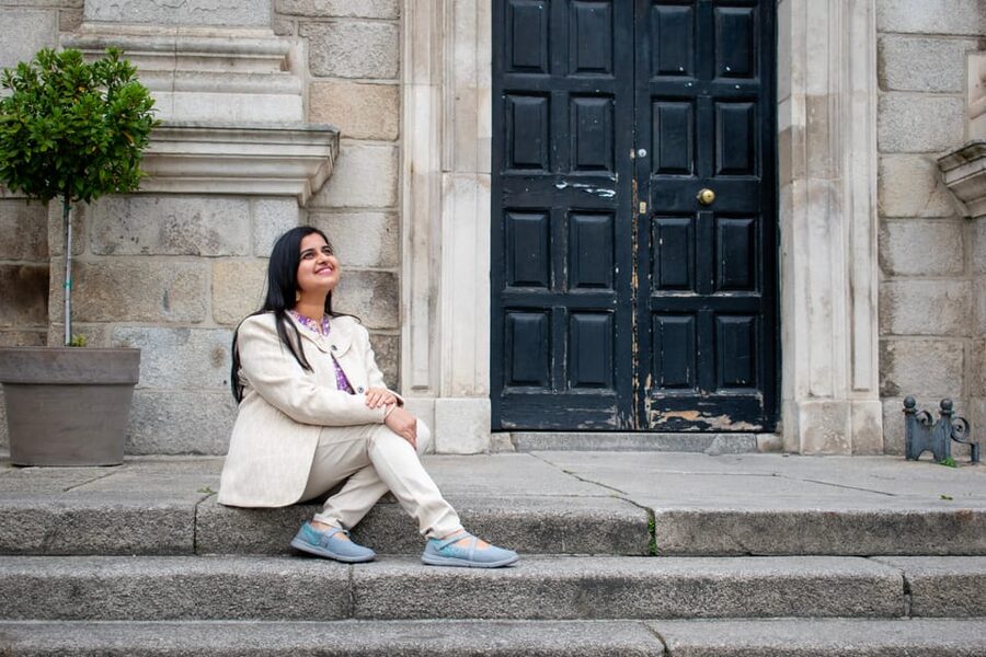 Dublin: Private Photo Experience - Temple Bar: Color, Energy, And Instant Personality