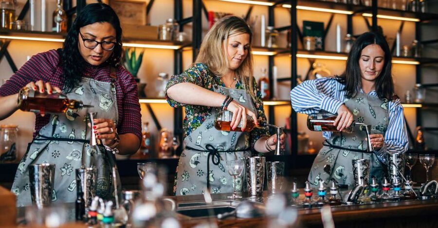 Dublin: Roe and Co Distillery Cocktail Workshop Experience - Beyond The Blend: taste three whiskeys and make your own