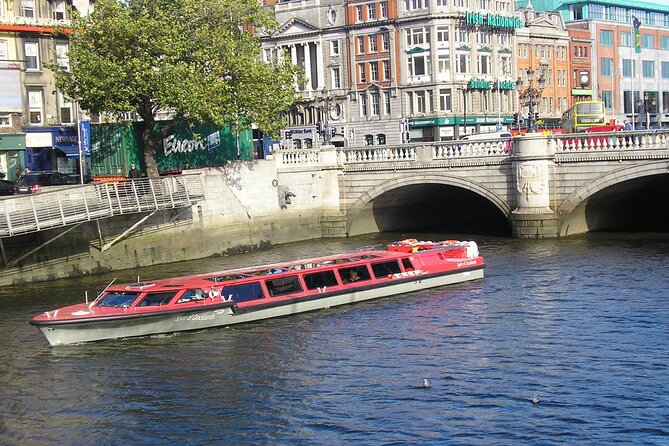 Dublin Sightseeing Cruise on River Liffey with Local Guide - Dublin Docklands: from shipyards to today’s city edge