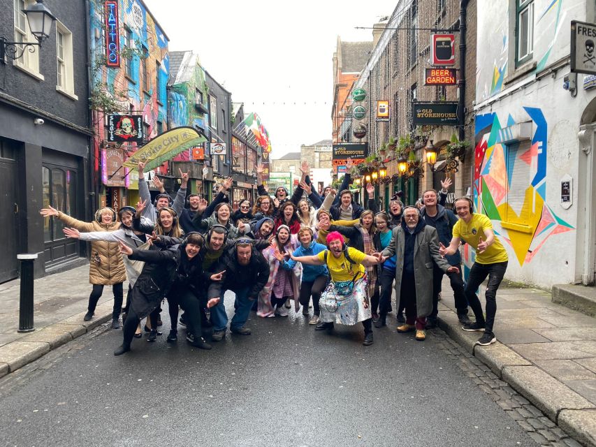 Dublin: Silent Disco Walking Tour - Price and value: $20 for a guided, headset-powered hour