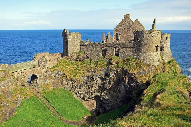 Dublin to Belfast Black Cab, Dunluce Castle and Giant's Causeway - Long-day logistics from Dublin: how to make it feel manageable