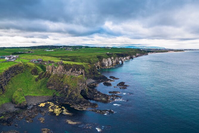 Dublin to Belfast, Dunluce Castle and Giant's Causeway Day Tour - Key highlights at a glance