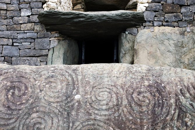 Dublin to Newgrange, Monasterboice Small Group Guided Tours - What you learn at the Battle of the Boyne visitors area