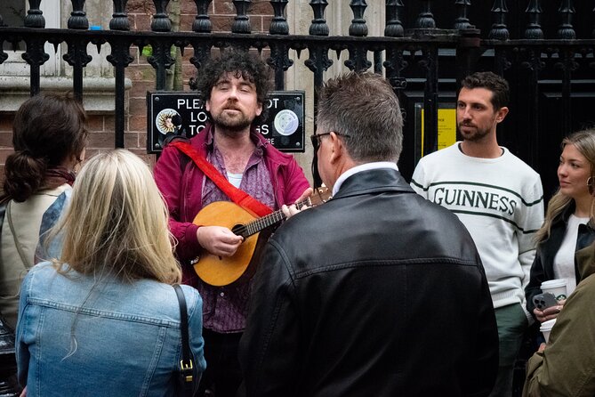 Dublin Traditional Irish Music Walking Tour with Live Performance - Key highlights you should care about