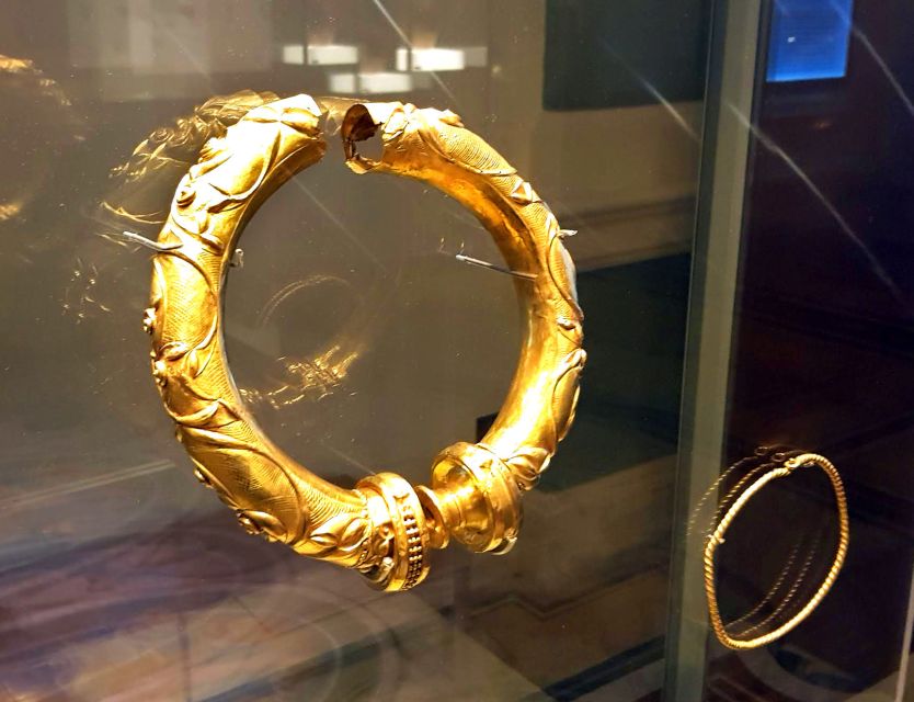 Dublin: Treasures of Ireland Museums Private Tour - A Dublin museum tour built for understanding, not wandering