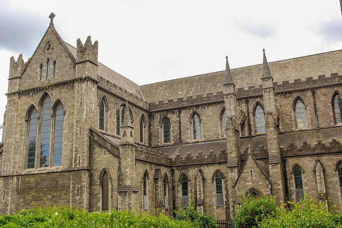 Explore Dublin in 60 minutes with a Local - Harry Street to Temple Bar: how the route makes sense