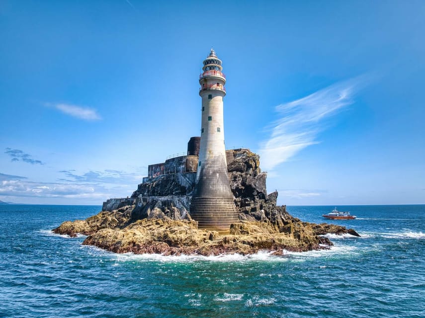 Fastnet Rock Lighthouse direct boat tour-Baltimore.Guided. - Leaving Baltimore Harbour, West Cork Starts to Open Up