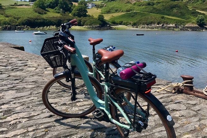 Forks, Focail and Folklore - Storytelling Tour via eBike - Setting out from Union Hall, and why the loop works