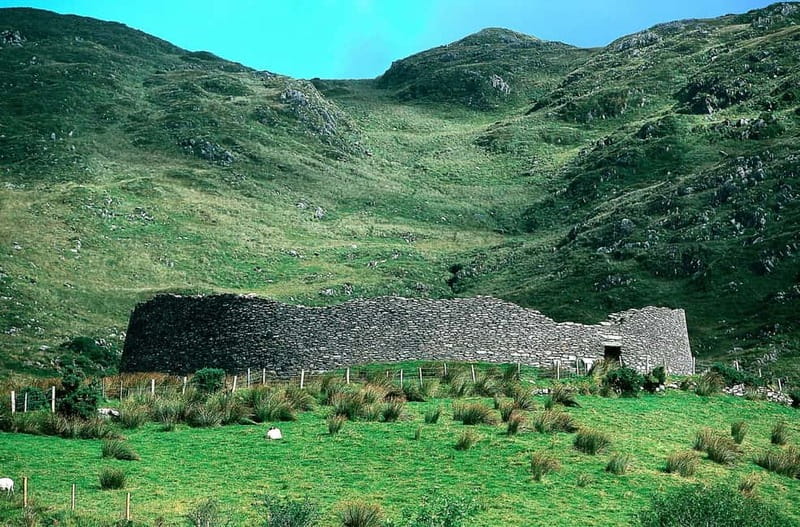 From Cork: Ring of Kerry & Killarney Guided Full Day Tour - Who should book this and who should skip it