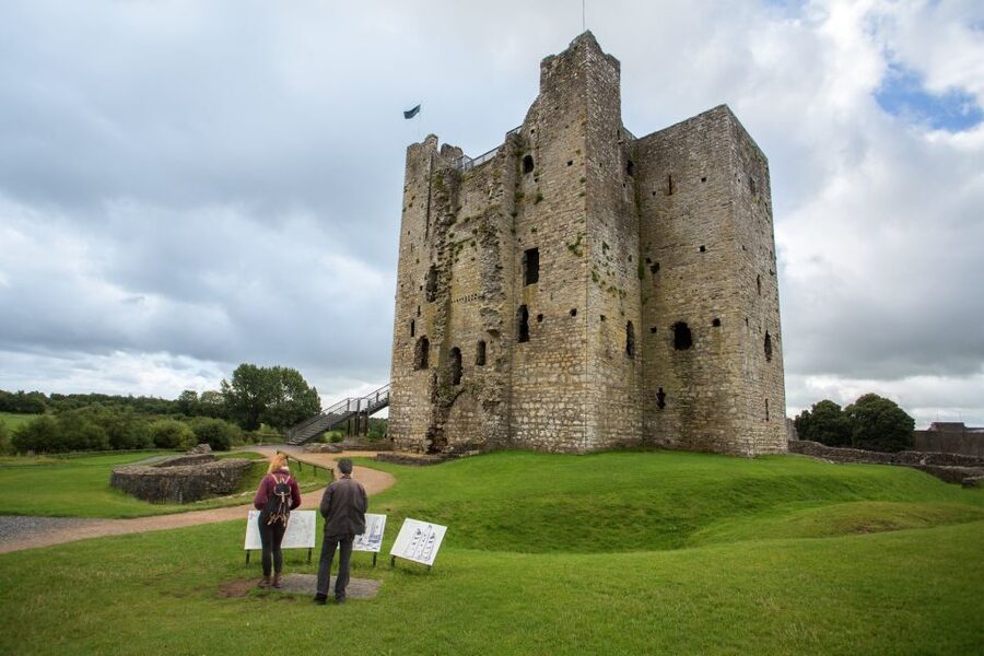 From Dublin: Celtic Boyne Valley and Ancient Sites Tour - Fore Abbey ruins: Saint Fechin and a monastery that kept getting rebuilt