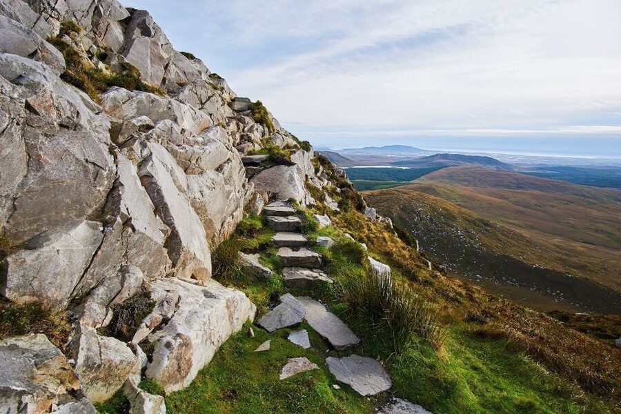 From Dublin: Connemara and Galway Bay Day Tour - Inagh Valley and the Twelve Bens and Maamturks mountain views