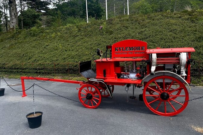 From Galway: Connemara, Kylemore Abbey & Castles 1 Day Tour - The Wild Atlantic Way drive: when the road is part of the show