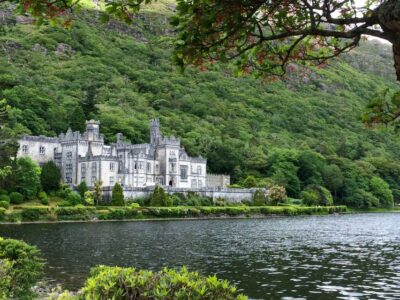 Connemara & Kylemore Abbey Full-Day Guided Tour