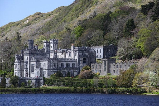 From Galway: Guided tour of Connemara with 3 hour stop in Kylemore Abbey - Kylemore Abbey time plan: how to get the most from 3 hours