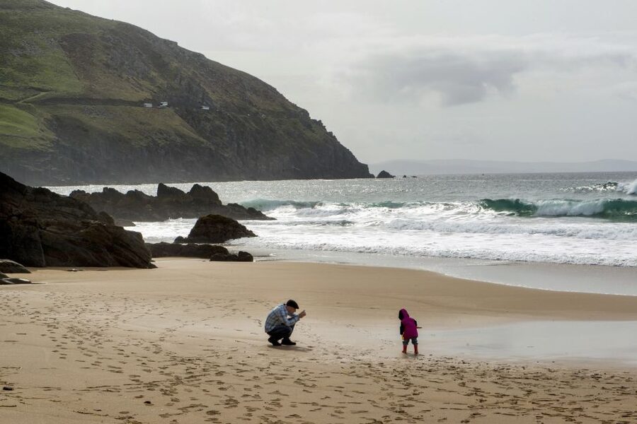 From Killarney: Day Trip to Dingle - The Beautiful Drive Toward Slea Head: Coastal Roads That Feel Like the Main Event
