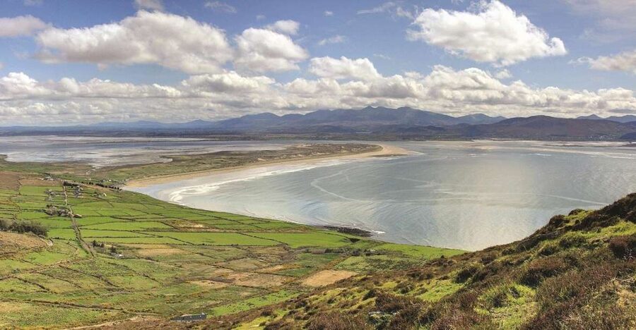 From Killarney: Day Trip to Dingle - Ventry to Dunquin: Beehive Huts, Blasket Island Views, and the Sleeping Giant