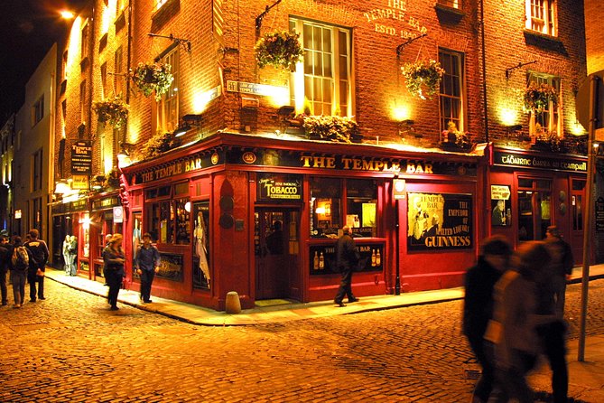 Full-day Award Winning Private Dublin City Highlights Tour - Trinity College and the Book of Kells, the one stop to prebook