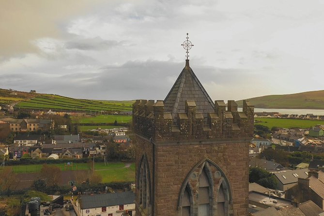 Full-Day Tour of the Dingle Peninsula, Slea Head, and Inch Beach - Dingle town: dolphin spot potential and lunch on your own