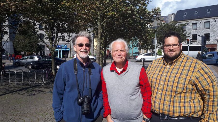 Galway City: Guided 1.5-Hour Walking Tour - What to bring, and how to plan your day around 90 minutes