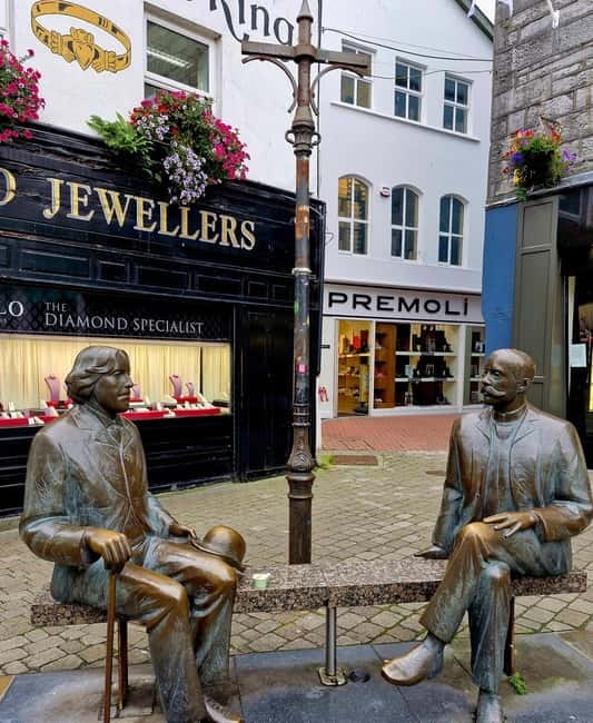 Galway City Walk: Rougues, Rebels and Rakes - Timing, Distance, and Weather: Your Must-Bring List