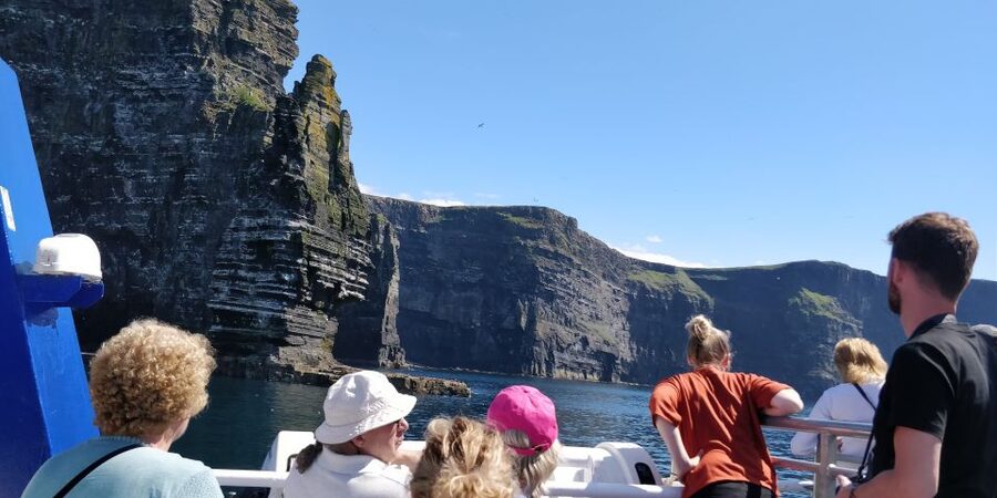 Galway: Cliffs Cruise, Aran Islands & Connemara Day Tour - Hyde Hotel pickup and the first Connemara taste