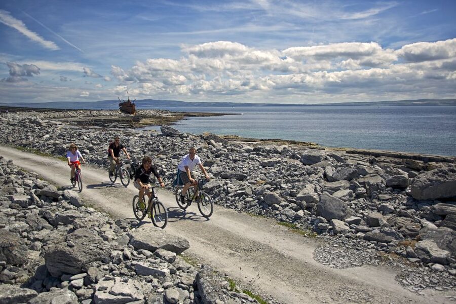 Galway: Day Trip Ferry to Inis Oírr (Aran Islands) - Inis Oírr: the Aran Island Day Trip That Doesn’t Feel Like a Whirlwind