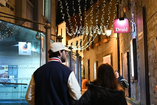 Galway Historic city Tour - 2.5hr Family & Friends Private groups - Nora Barnacle, Bloomsday, and Galway’s Writer Connections