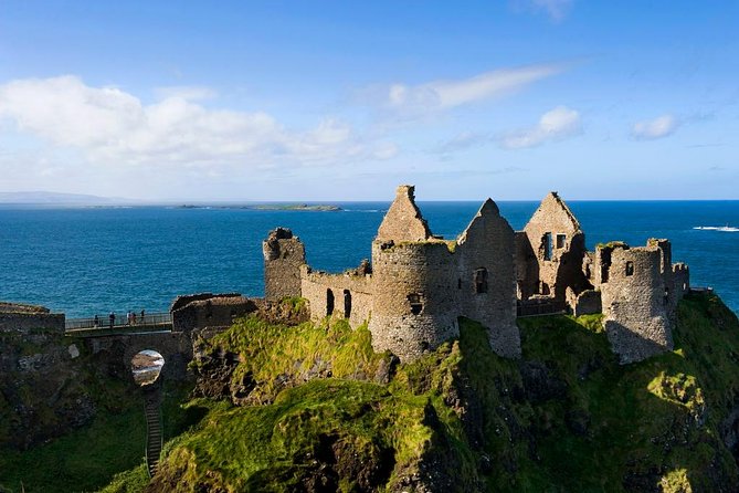 Giant Causeway, Dark Hedges & Whiskey Distillery tour from Dublin - Giant’s Causeway: Hexagonal Basalt Columns and the Walk That Feels Like Myth