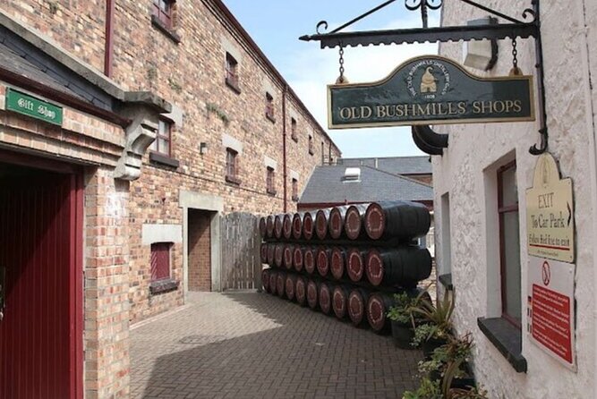 Giants Causeway and Belfast 2 Days with Private Chauffeur Tour - Getting picked up and staying comfortable for long drives