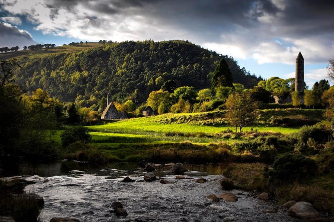 Glendalough Day Tour from Dublin: Including Kilkenny City - Stop 1: Glendalough monastic ruins and the lake area in 1.5 hours