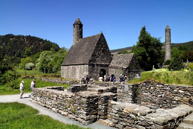 Glendalough & Wicklow Mountains Afternoon Tour from Dublin - Lakes walking time: lower lake, upper lake, and how to choose
