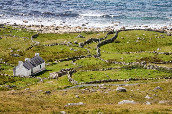 Glenveagh National Park and Gaeltacht Tour - Pickup in Donegal, Buncrana, and Letterkenny, then the day flows