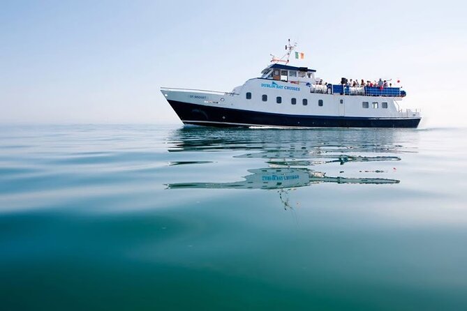 Howth - Howth Cliffs & Ireland's Eye 1 hour Tour - Sailing past Malahide and Lambay Island