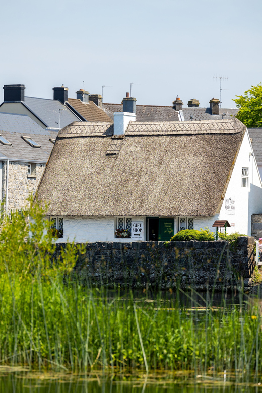 Ireland: County Mayo The Quiet Man Museum Self-Guided Visit - The John Wayne set replica: where the movie look becomes real