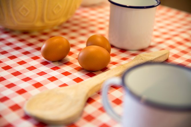 Irish Soda Bread Baking and Food Heritage Experience - The heritage talk that actually connects to flavor