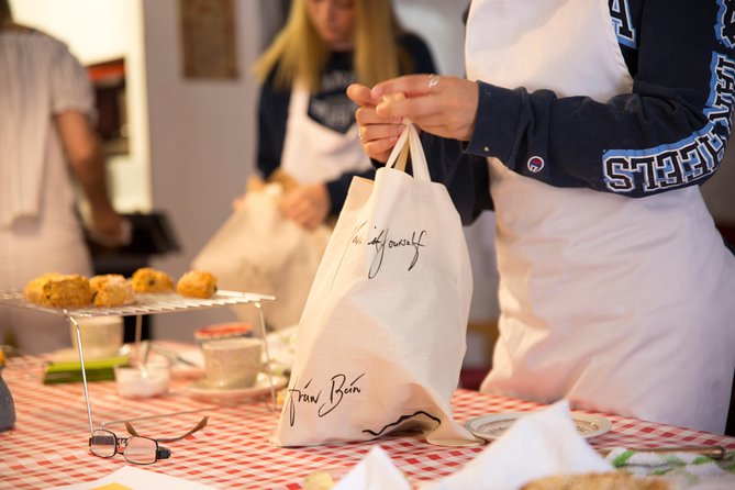 Irish Soda Bread Baking and Food Heritage Experience - Who this Westport soda bread class suits best