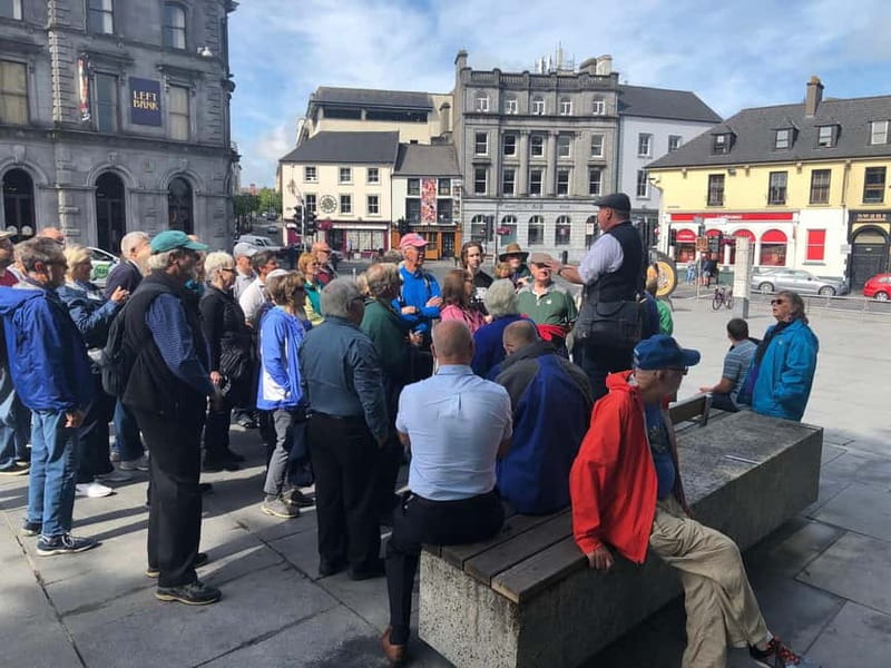 Kilkenny: Historical and Hysterical Guided City Walking Tour - Kytelers Inn and the feeling of finishing with more clarity