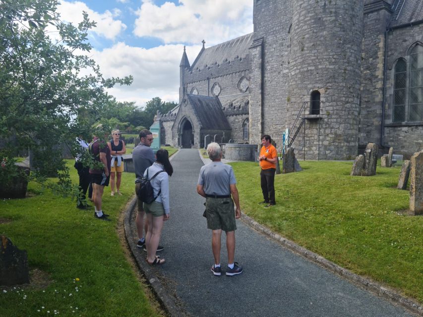 Kilkenny: Historical Highlights Walking Tour - Black Abbey on Your Terms, Then a Dramatic Finish at Kilkenny Castle