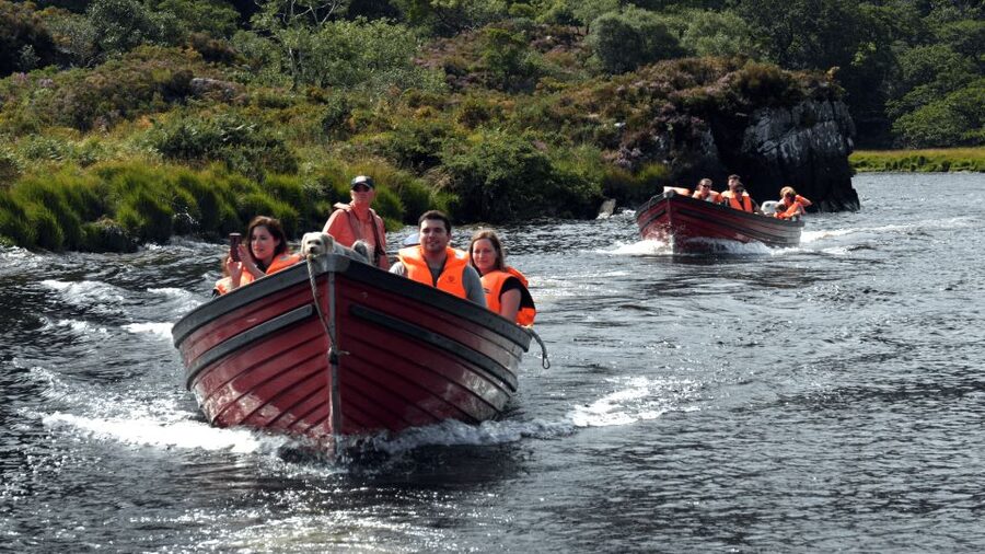 Killarney: Gap of Dunloe Walking and Boat Tour - Getting to the day: O’Connor’s Traditional Pub and pickup timing
