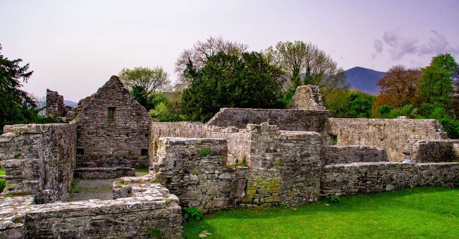 Killarney: Guided Boat Tour to Innisfallen Island - Getting to Reen Pier, without turning it into a project