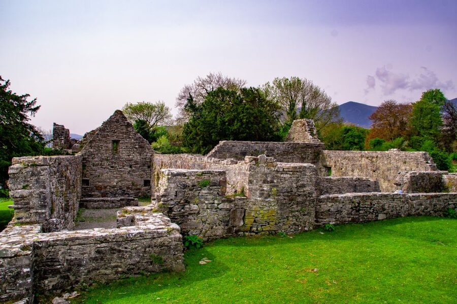 Killarney: Guided Boat Tour to Innisfallen Island - The open-air boat ride: quick, scenic, and weather-aware